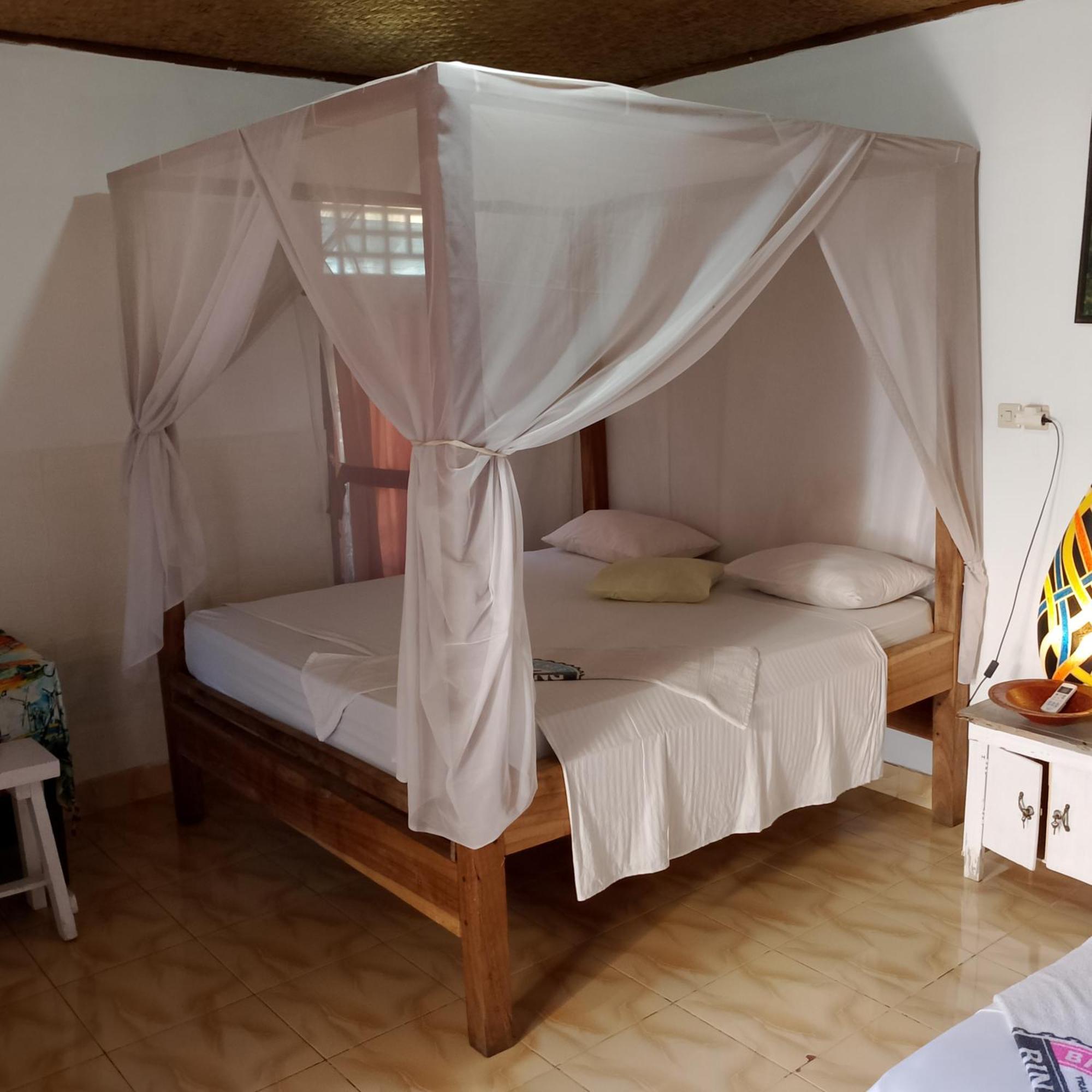 Fullesguesthouse Джили Трауанган Екстериор снимка